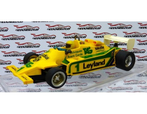 LIGIER  JS 11 AMARILLO  REF.4060 EXIN