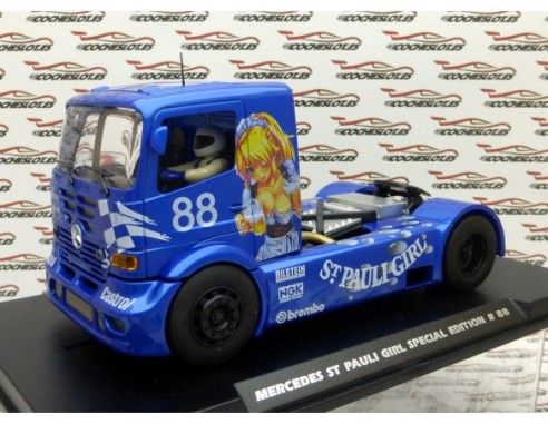 CAMION MERCEDES BENZ ST.PAULI SPECIAL EDITION AZUL REF.202311B FLYSLOT