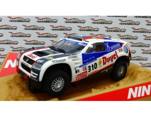 VOLSKWAGEN TOUAREG “ DUVEL “ DAKAR 2006 REF.50381 NINCO