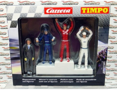 PODIUM DE VENCEDORES CON FIGURAS REF.20021121 CARRERA