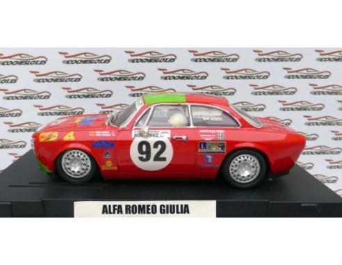 ALFA ROMEO GIULIA REF.11101 TEAM SLOT